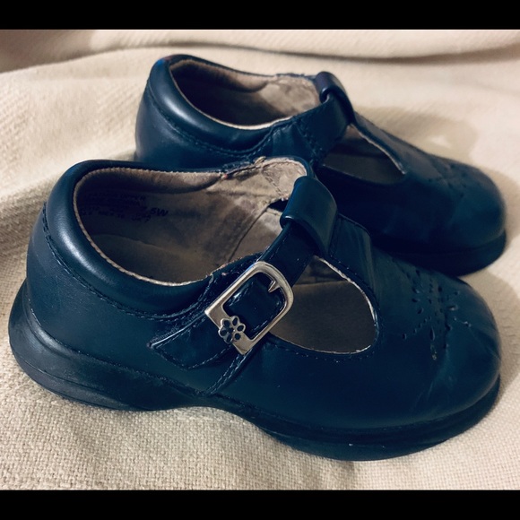 thom mcan mary jane shoes